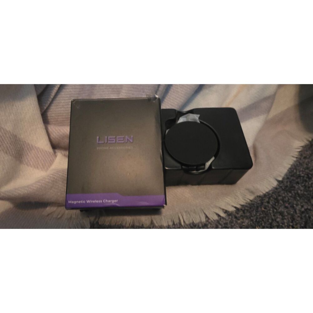 Magnetic Wireless Car Charger & Phone Mount